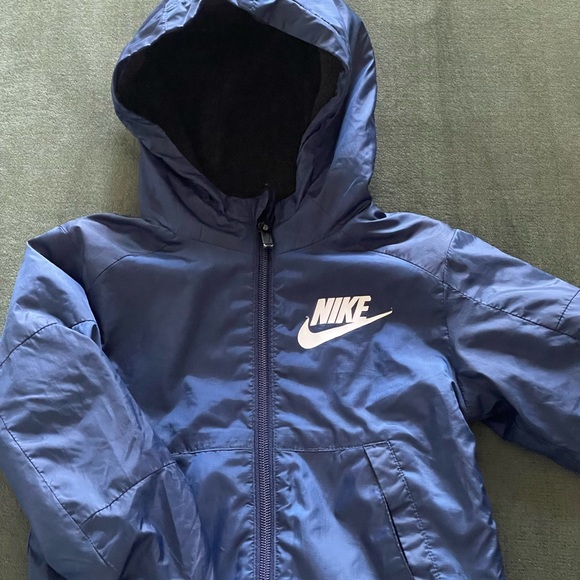 Nike Boys’ Navy Blue Jacket. Size 2T. Used. - Picture 2 of 8